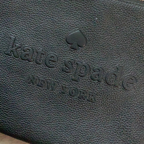 Cutest Kate Spade All Leather Pouch Bag - Picture 3 of 6